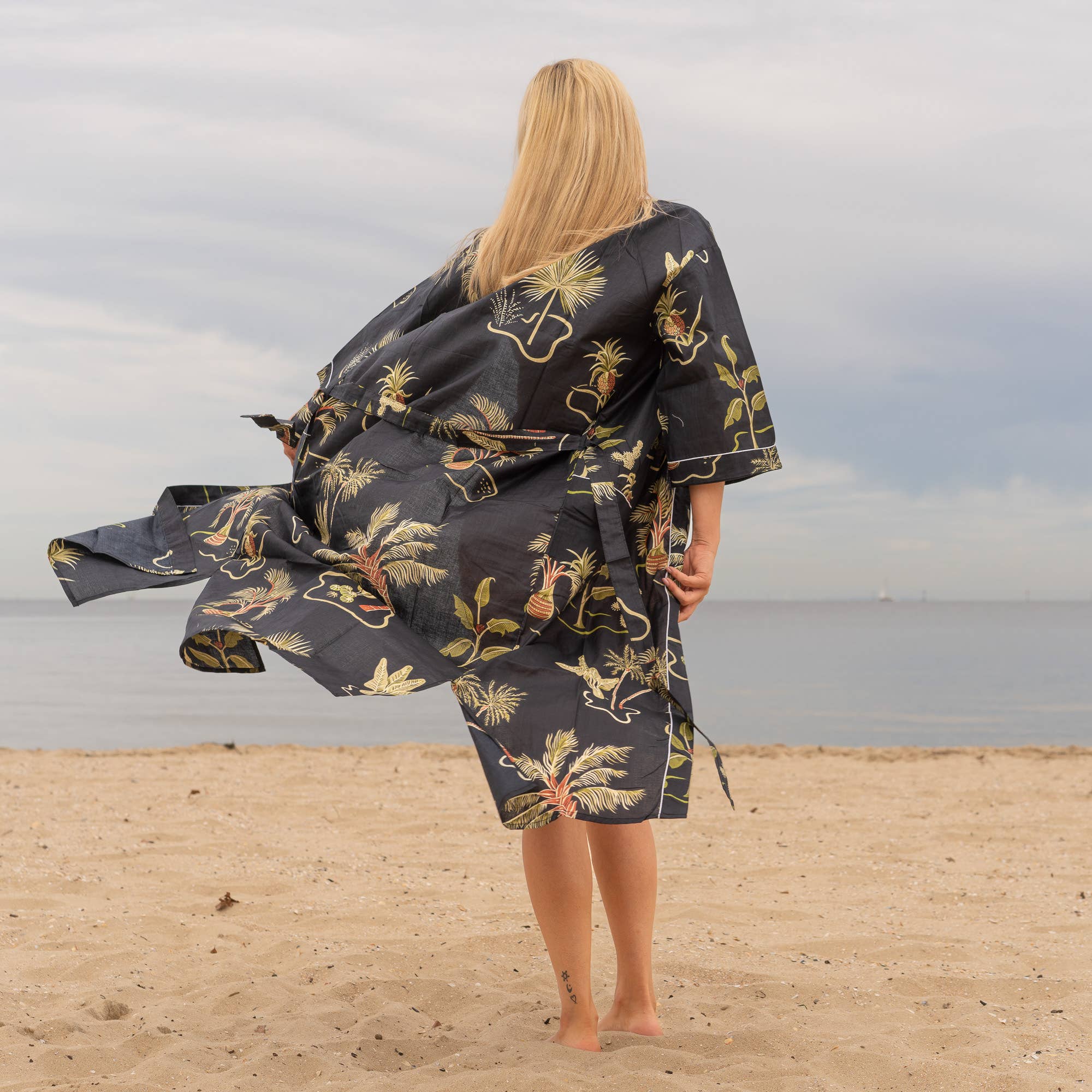 Tropical Black' Women's Cotton Kimono Robe