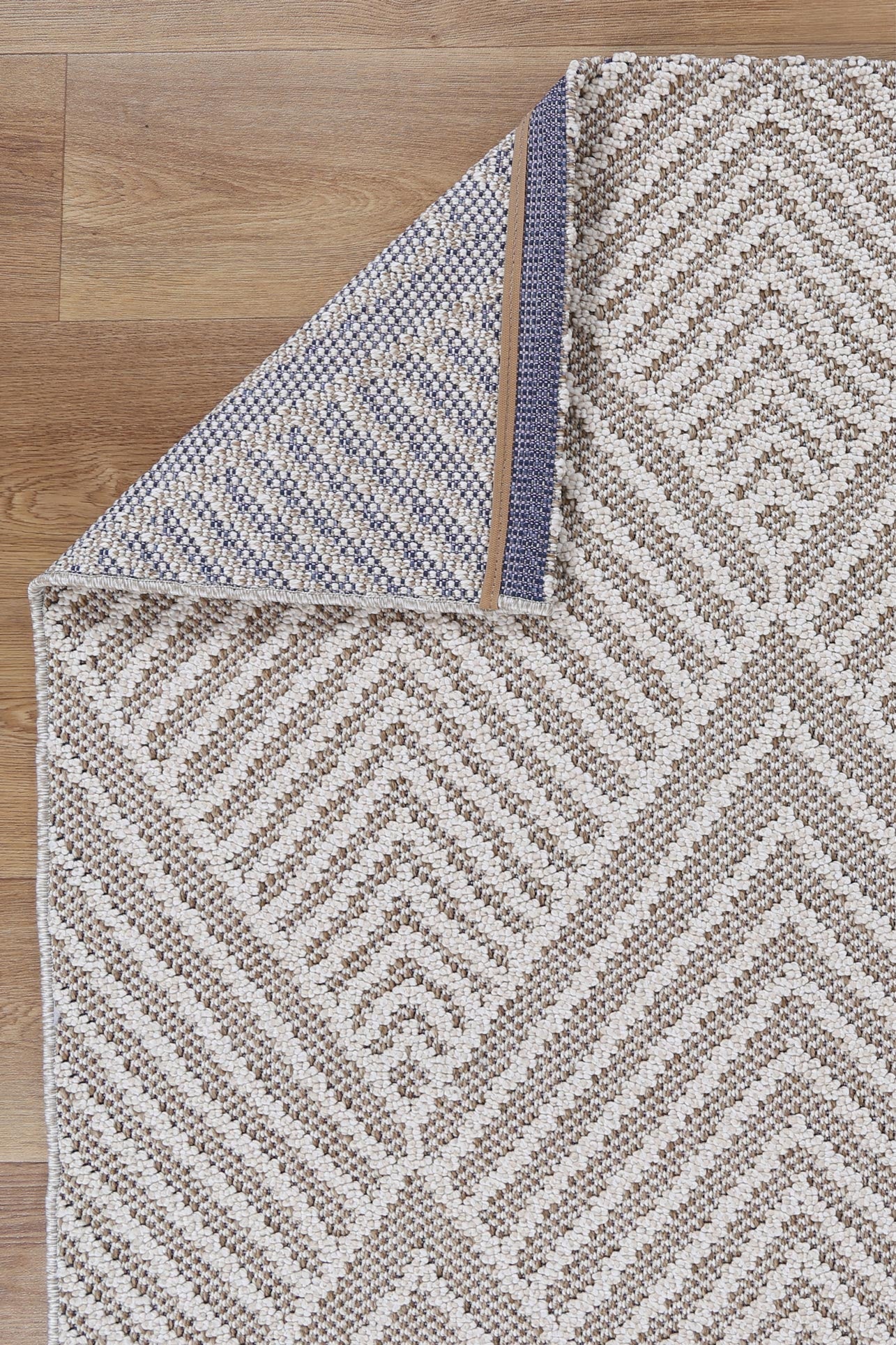 Vanuatu Onika Geometric Beige Rug