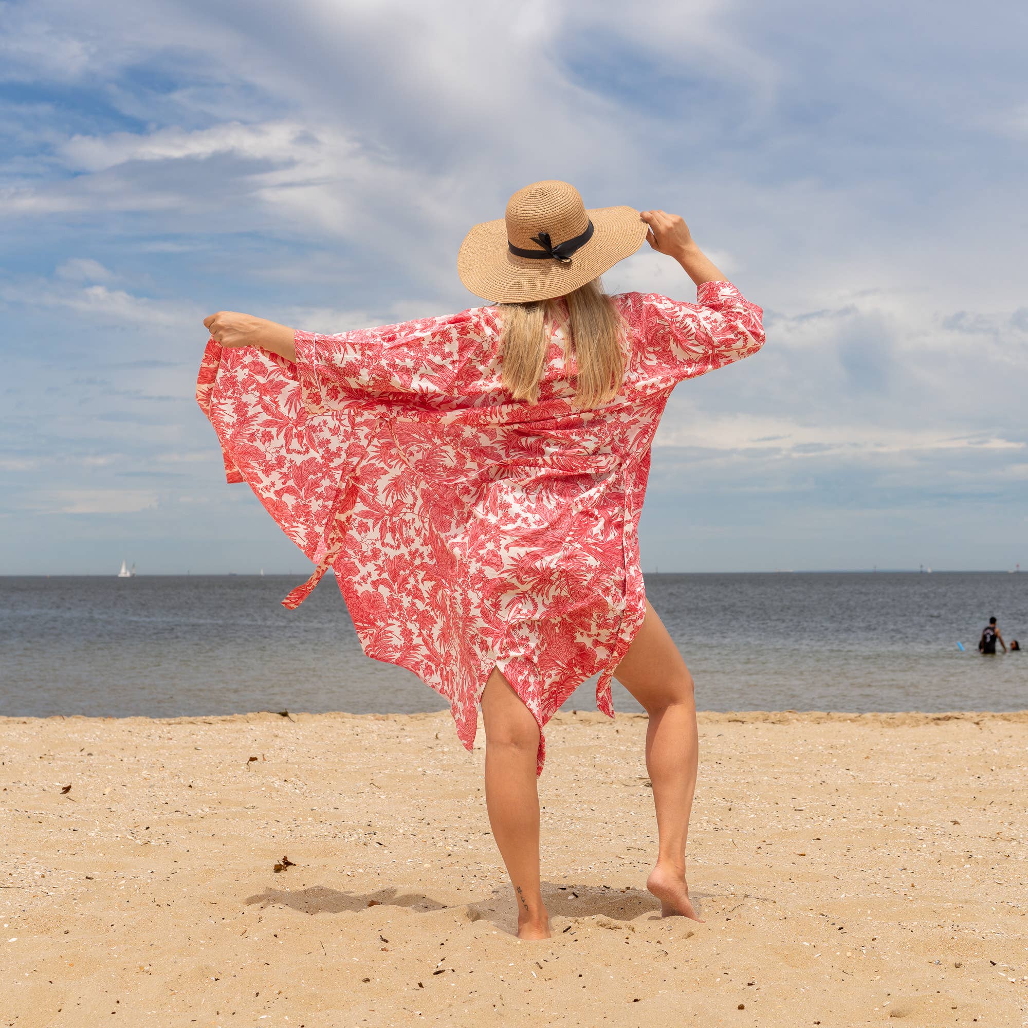 TROPICAL REDS' Women's Cotton Kimono Robe