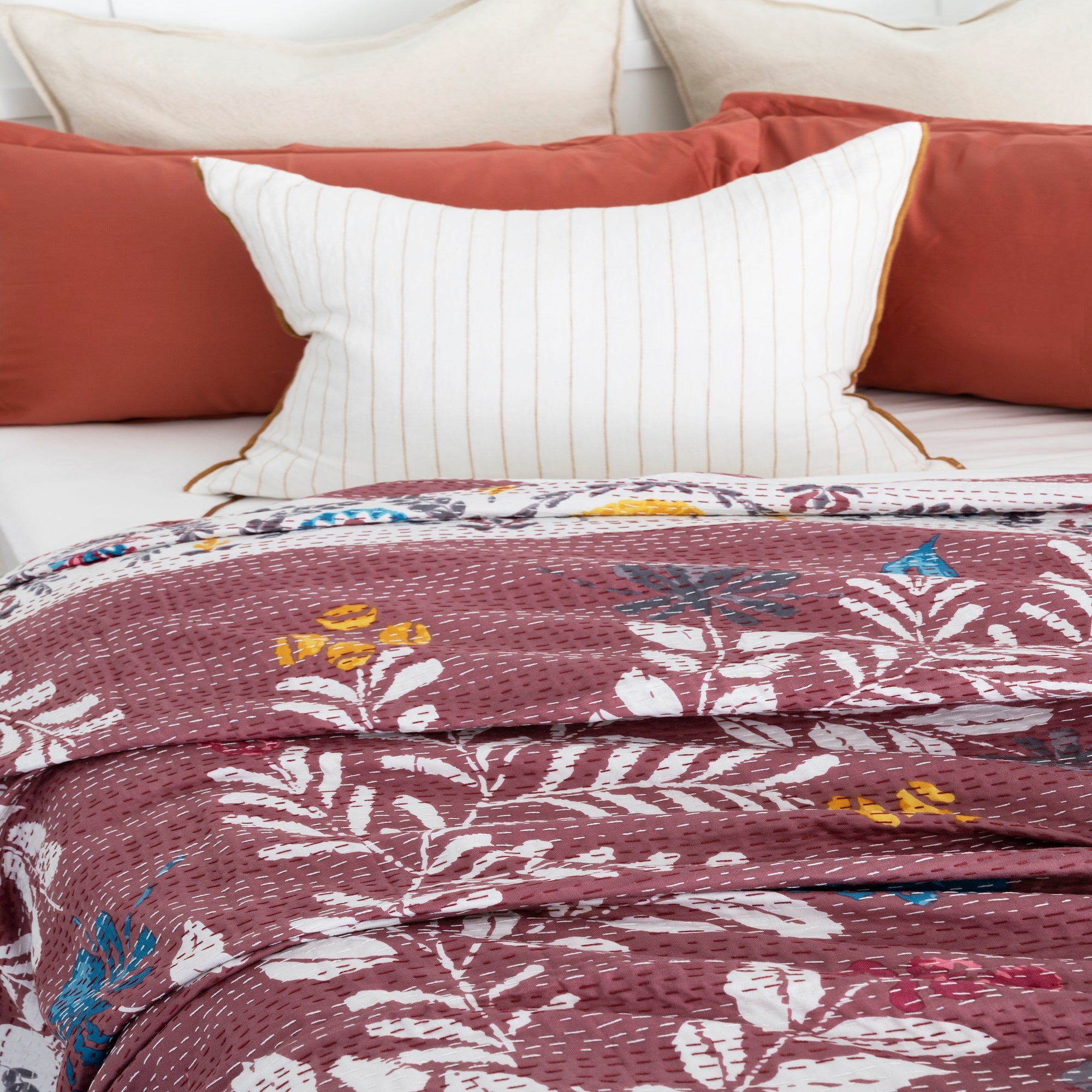 Linen Connections Indian Kantha Quilt - Red Bath