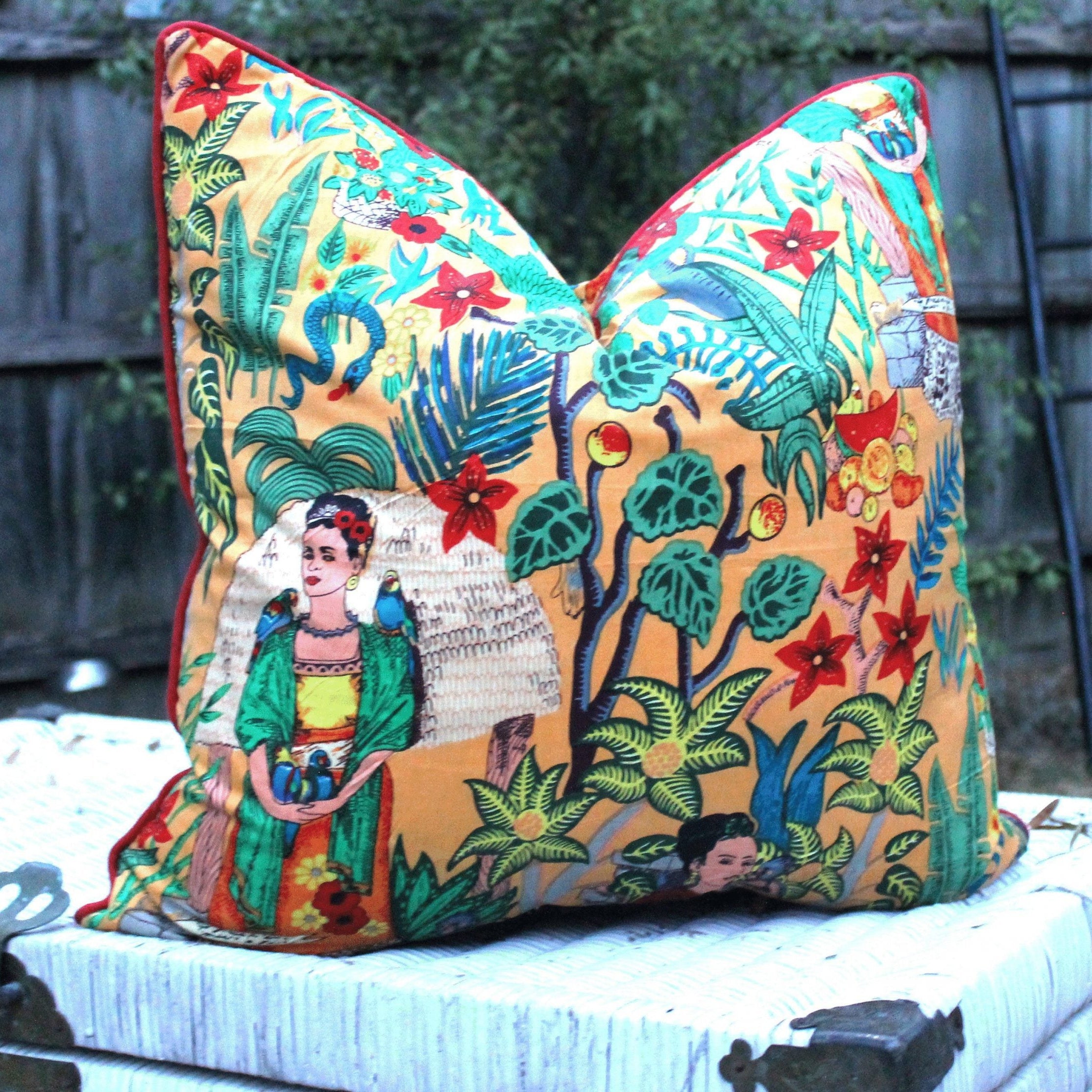 Frida cushion shop