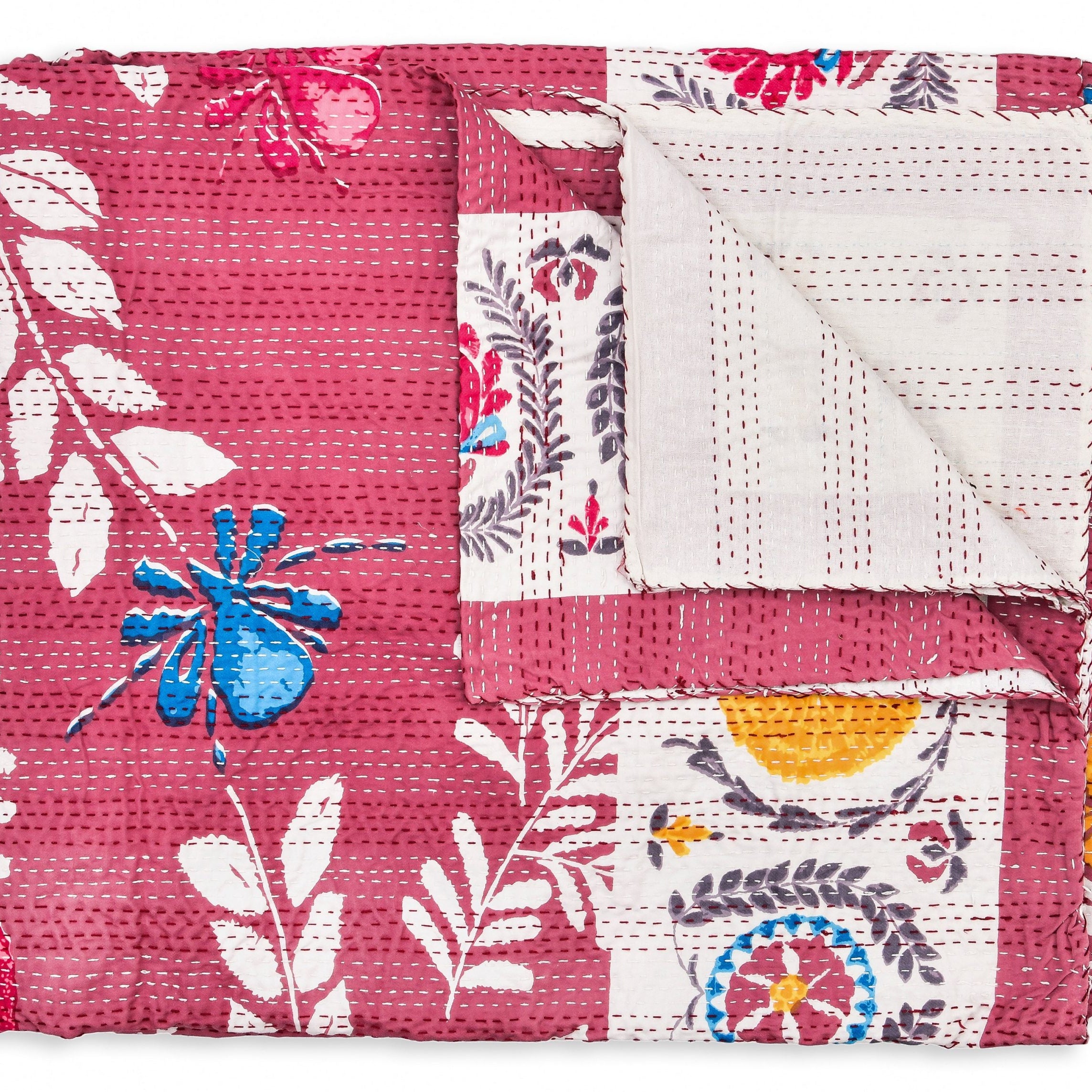 Linen Connections Indian Kantha Quilt - Red